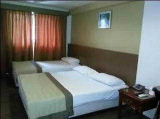 **  Oyo 106 Beach Hotel Singapore Singapore